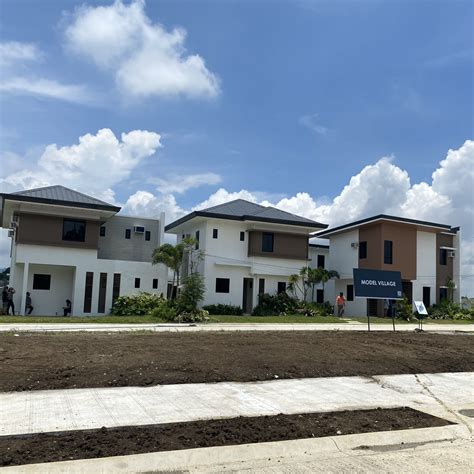 the villages at lipa